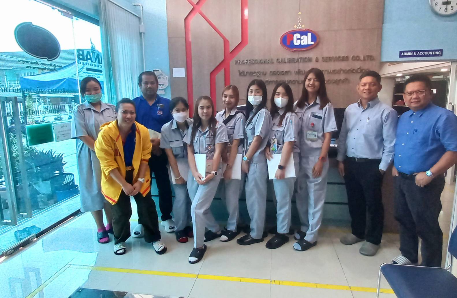 การต้อนรับลูกค้าบริษัท NMB-Minebea Thai Ltd เข้าเยี่ยมชมห้องปฎิบัติการสอบเทียบ